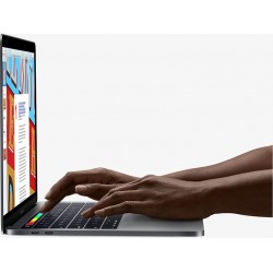 Apple представила MacBook с двумя дисплеями.